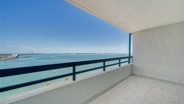 $3,975 | 888 Boulevard Of The Arts, Unit 1003, Sarasota, FL 34236