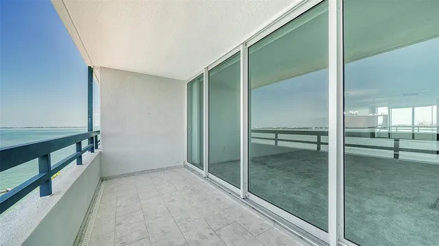 $3,975 | 888 Boulevard Of The Arts, Unit 1003, Sarasota, FL 34236