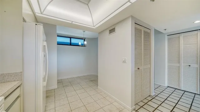 $3,975 | 888 Boulevard Of The Arts, Unit 1003, Sarasota, FL 34236