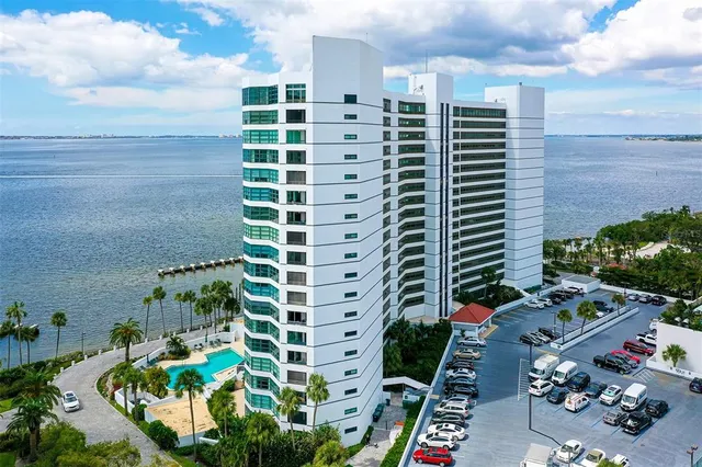 $3,975 | 888 Boulevard Of The Arts, Unit 1003, Sarasota, FL 34236