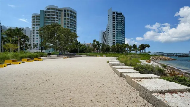 $3,975 | 888 Boulevard Of The Arts, Unit 1003, Sarasota, FL 34236
