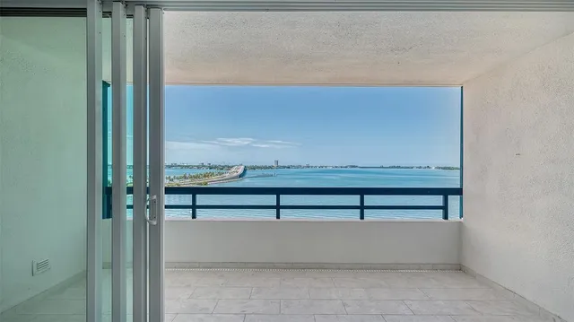 $3,975 | 888 Boulevard Of The Arts, Unit 1003, Sarasota, FL 34236