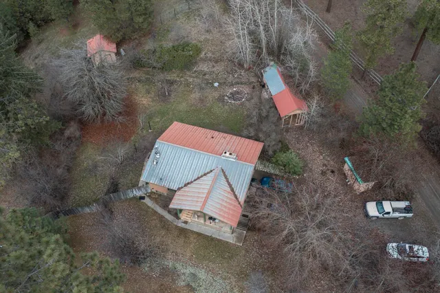 $299,000 | 2383 Burnt Valley Road, Unit B, Chewelah, WA 99109