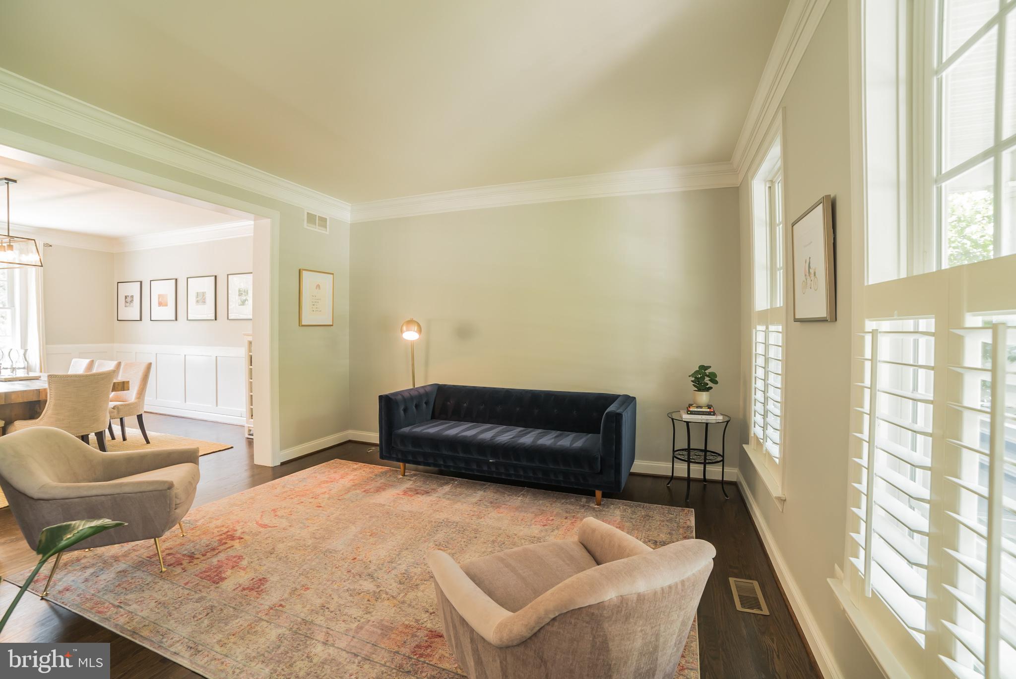 3746 Spring Meadow Drive Ellicott City, MD 21042 - Photo 21 of 40 a living room with furniture and a potted plant