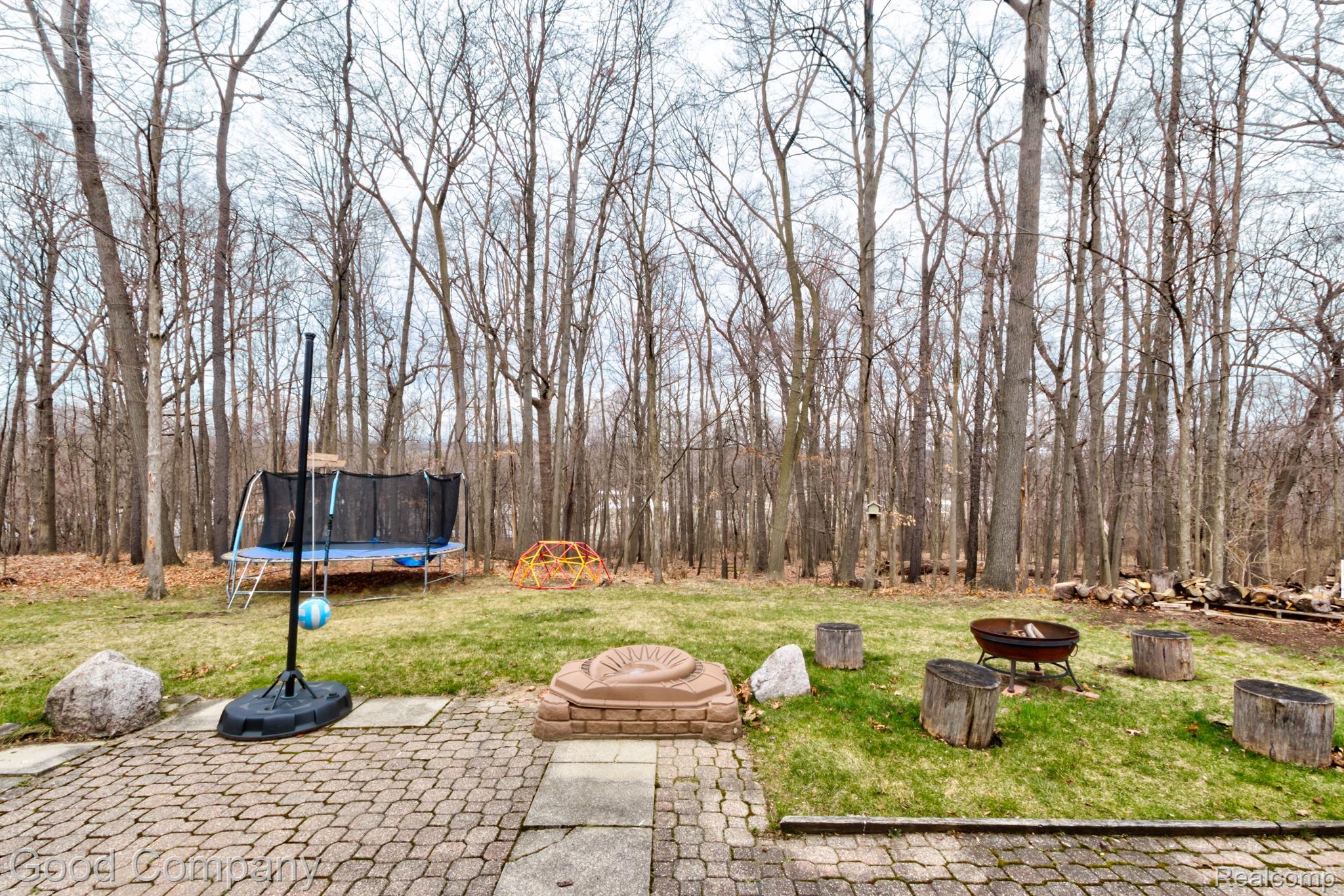 343 Whitney Drive Rochester, MI 48307 - Photo 40 of 43 Gallery Image 40
