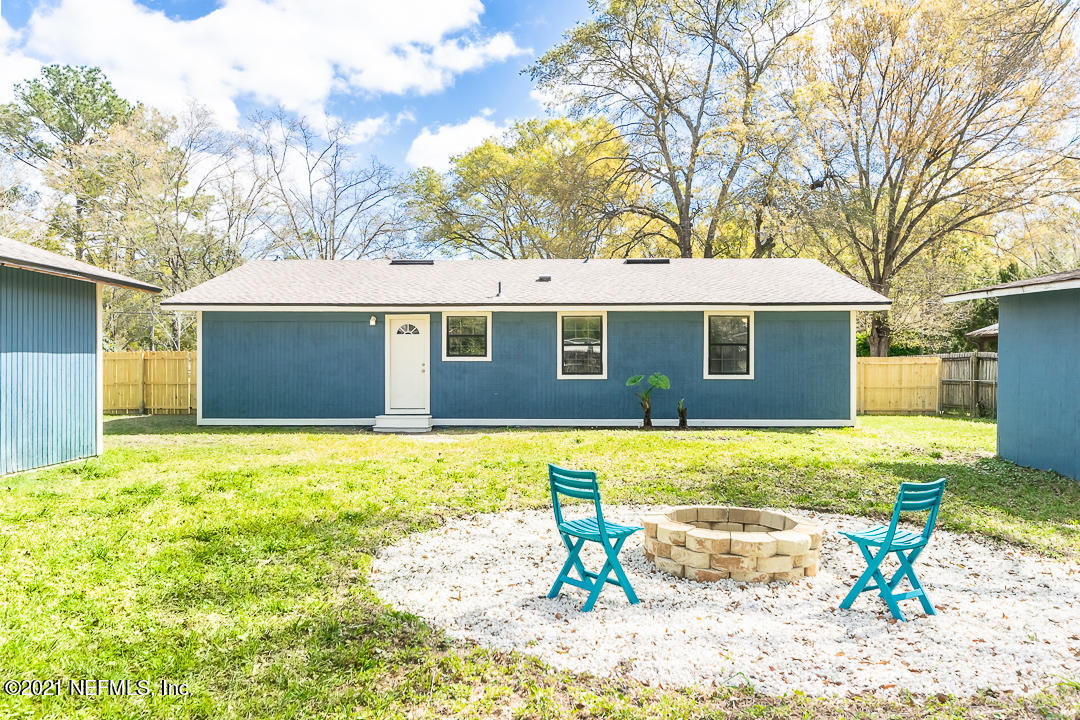 1346 Conway Road Jacksonville, FL 32221 - Photo 14 of 15 Backyard