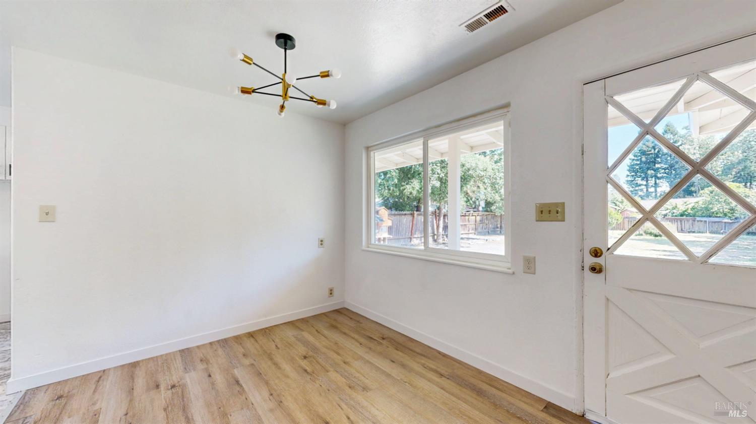 592 South Avenue Santa Rosa, CA 95407 - Photo 21 of 55