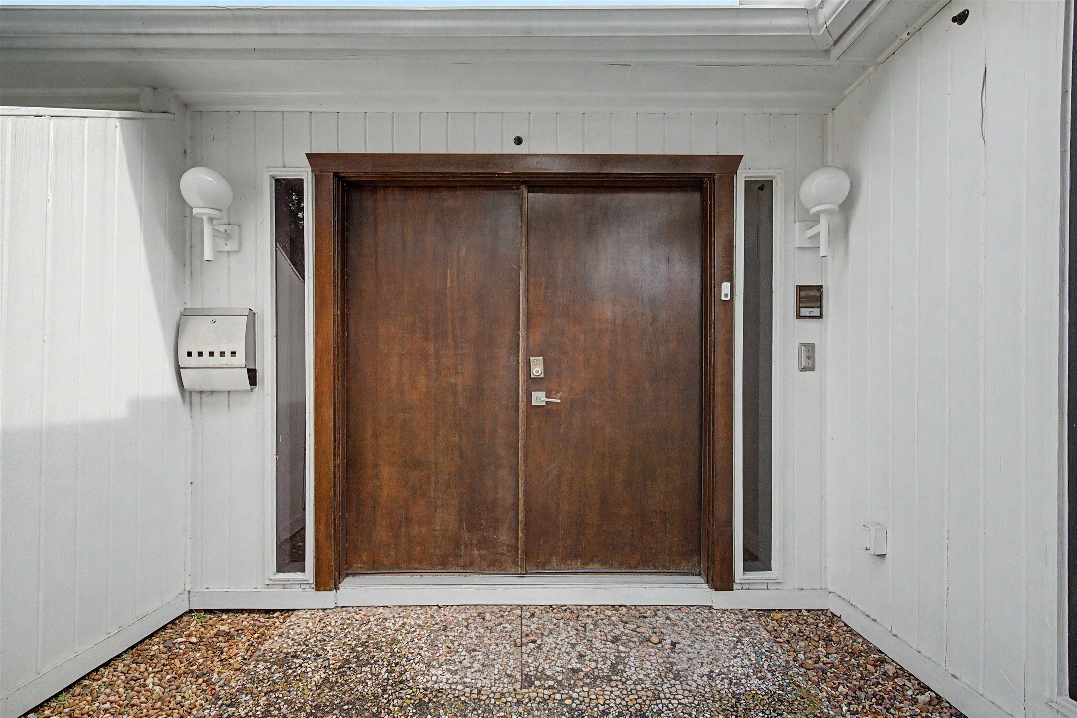 2723 Nottingham Street Houston, TX 77005 - Photo 2 of 47