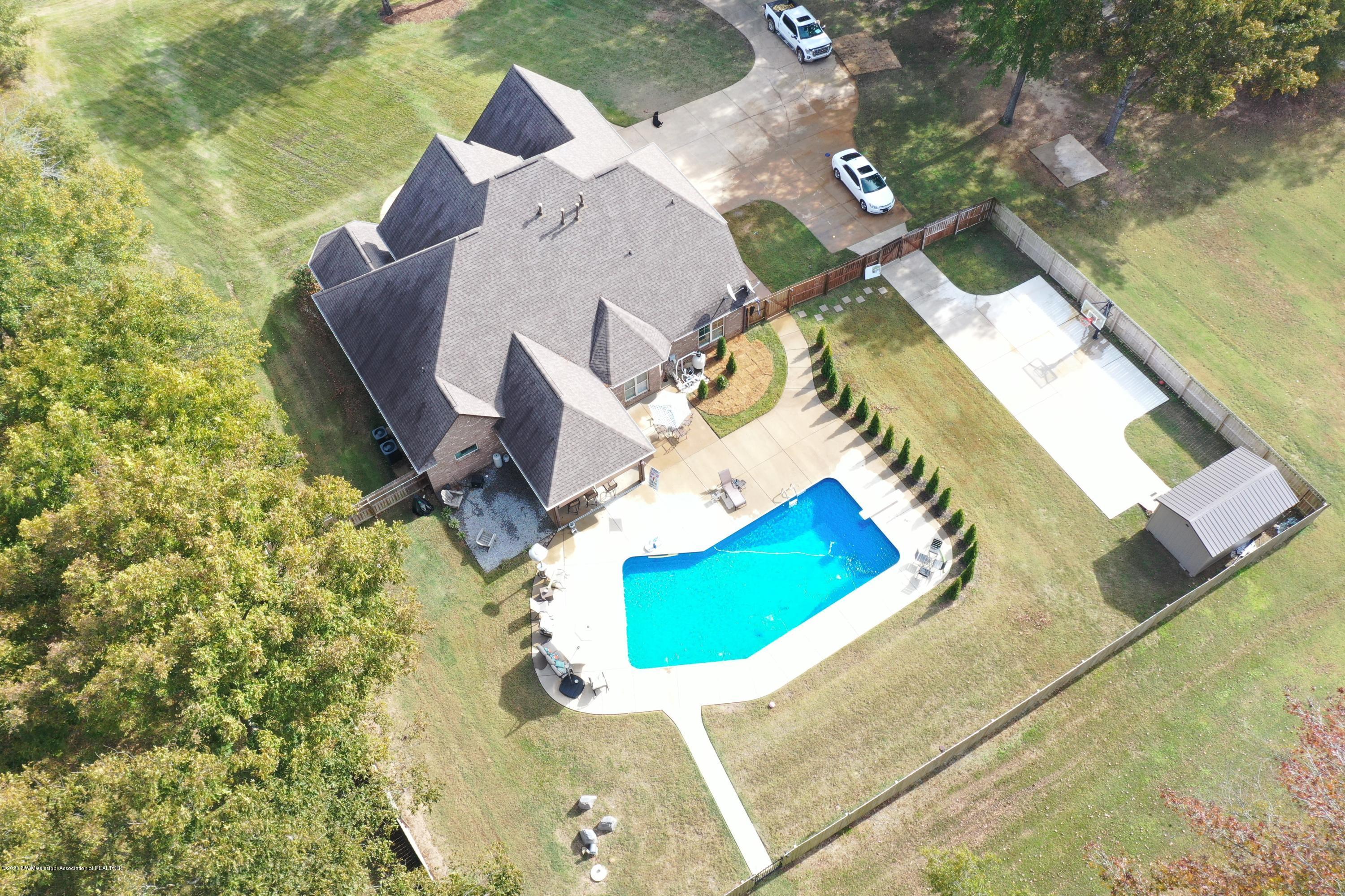 101 Laughter Road Hernando, MS 38632 - Photo 7 of 38 DJI_0010 (2)