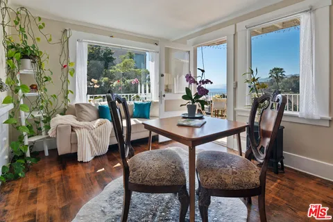 $3,100,000 | 207 Ocean Ave Extension, Santa Monica, CA 90402