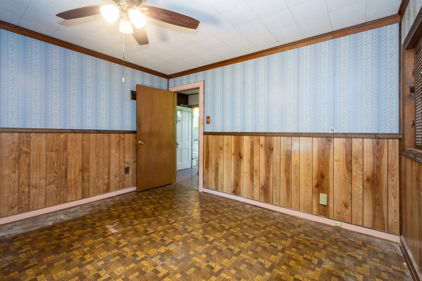 40484 Deep Lake Road Antioch, IL 60002 - Photo 13 of 29 Gallery Image 13