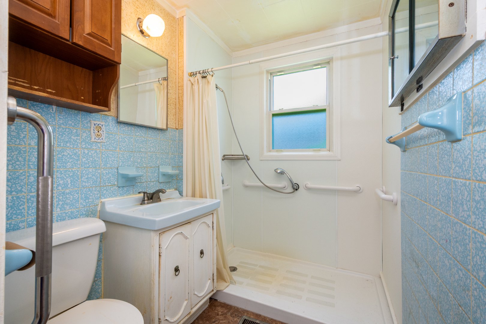 40484 Deep Lake Road Antioch, IL 60002 - Photo 14 of 29 Gallery Image 14