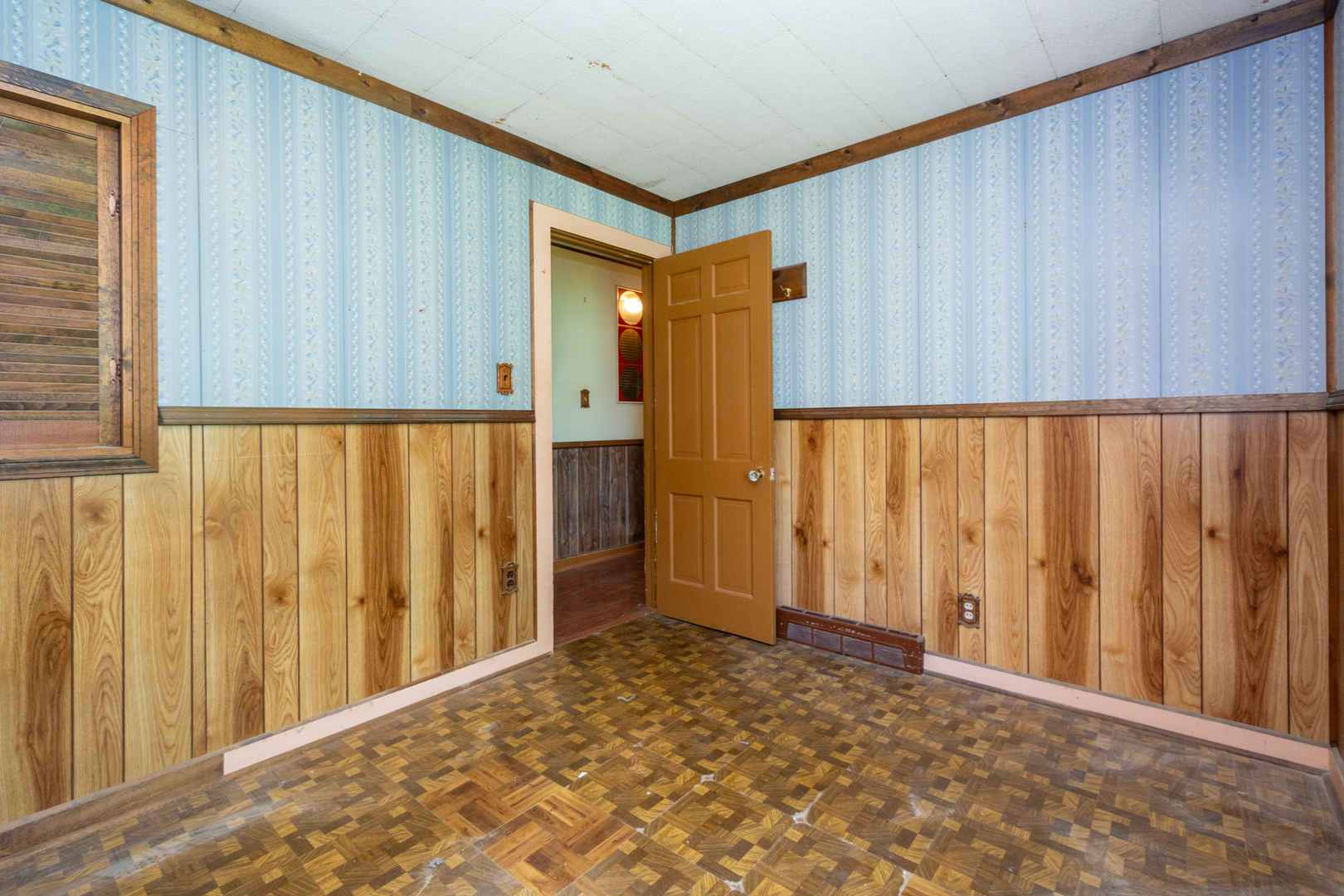 40484 Deep Lake Road Antioch, IL 60002 - Photo 16 of 29 Gallery Image 16