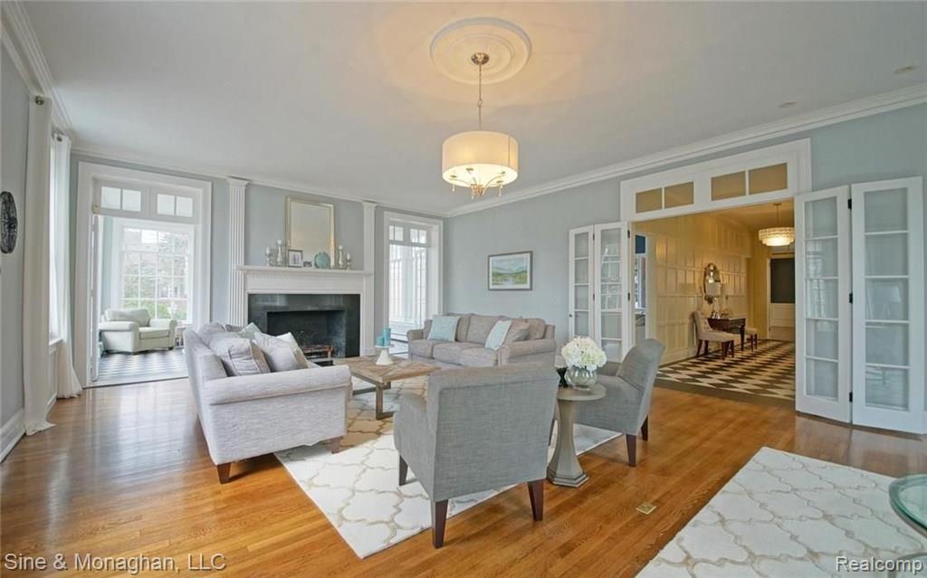 175 Ridge Road Grosse Pointe Farms, MI 48236 - Photo 6 of 30