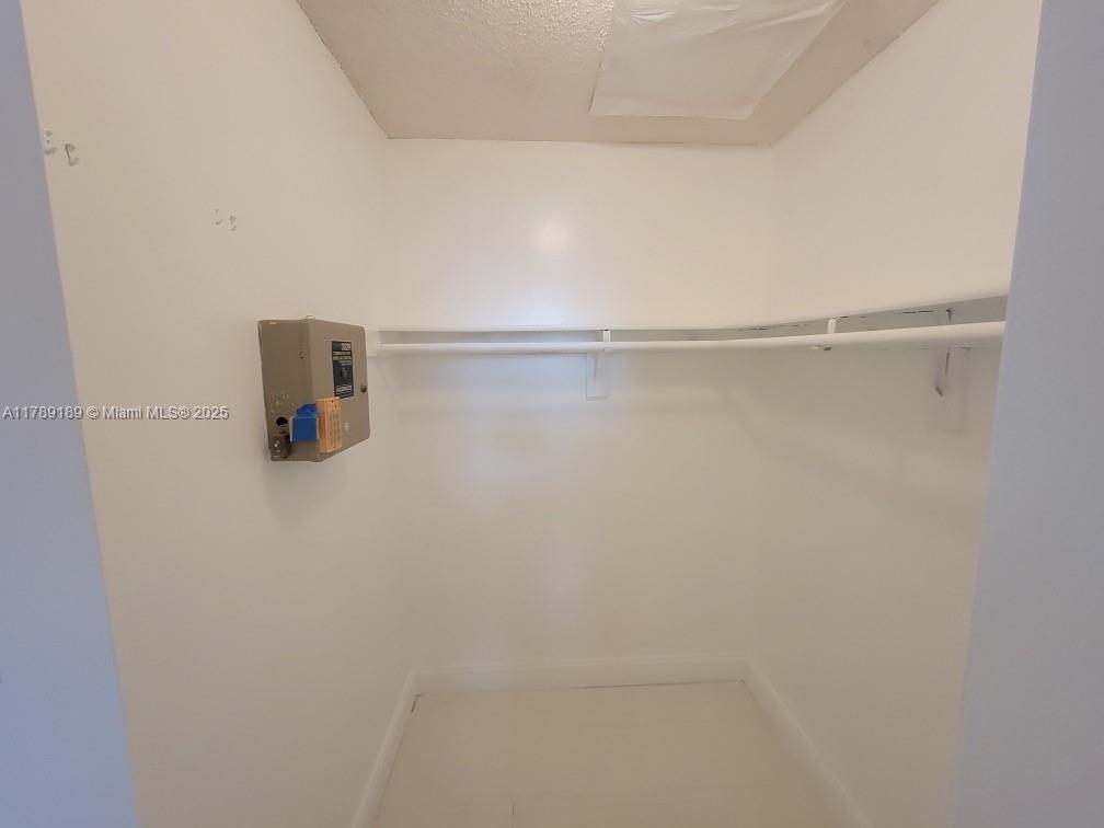 7905 Southwest 86th Street, Unit 626 Miami, FL 33143 - Photo 6 of 8 a close view of cabinet
