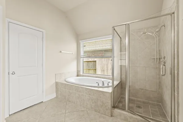 $2,350 | 14110 Timber Ridge Drive, Pearland, TX 77584