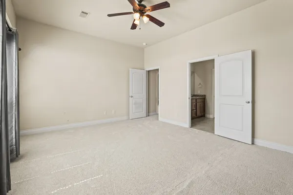 $2,350 | 14110 Timber Ridge Drive, Pearland, TX 77584