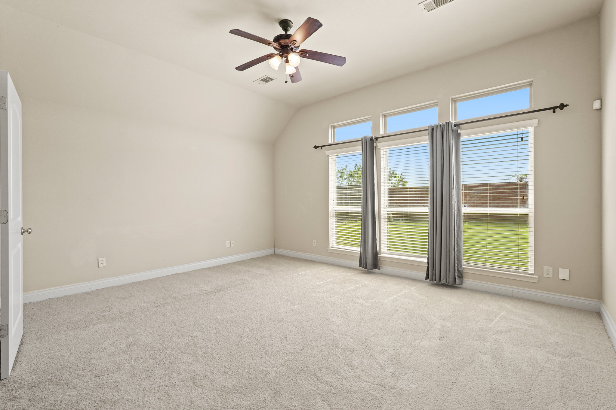 14110 Timber Ridge Drive Pearland, TX 77584 - Photo 14 of 26