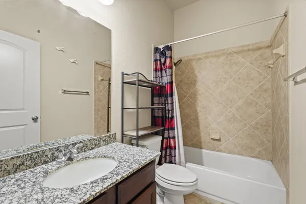 $2,350 | 14110 Timber Ridge Drive, Pearland, TX 77584