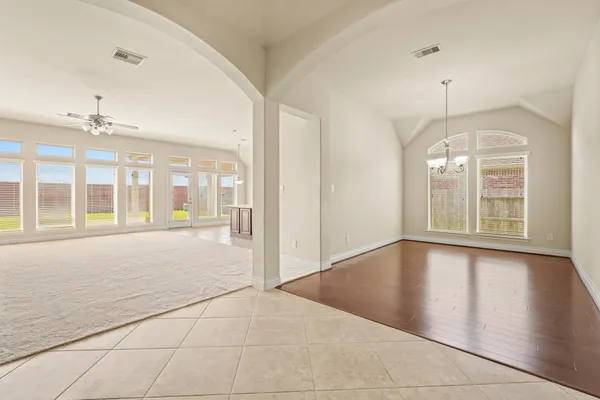 $2,350 | 14110 Timber Ridge Drive, Pearland, TX 77584