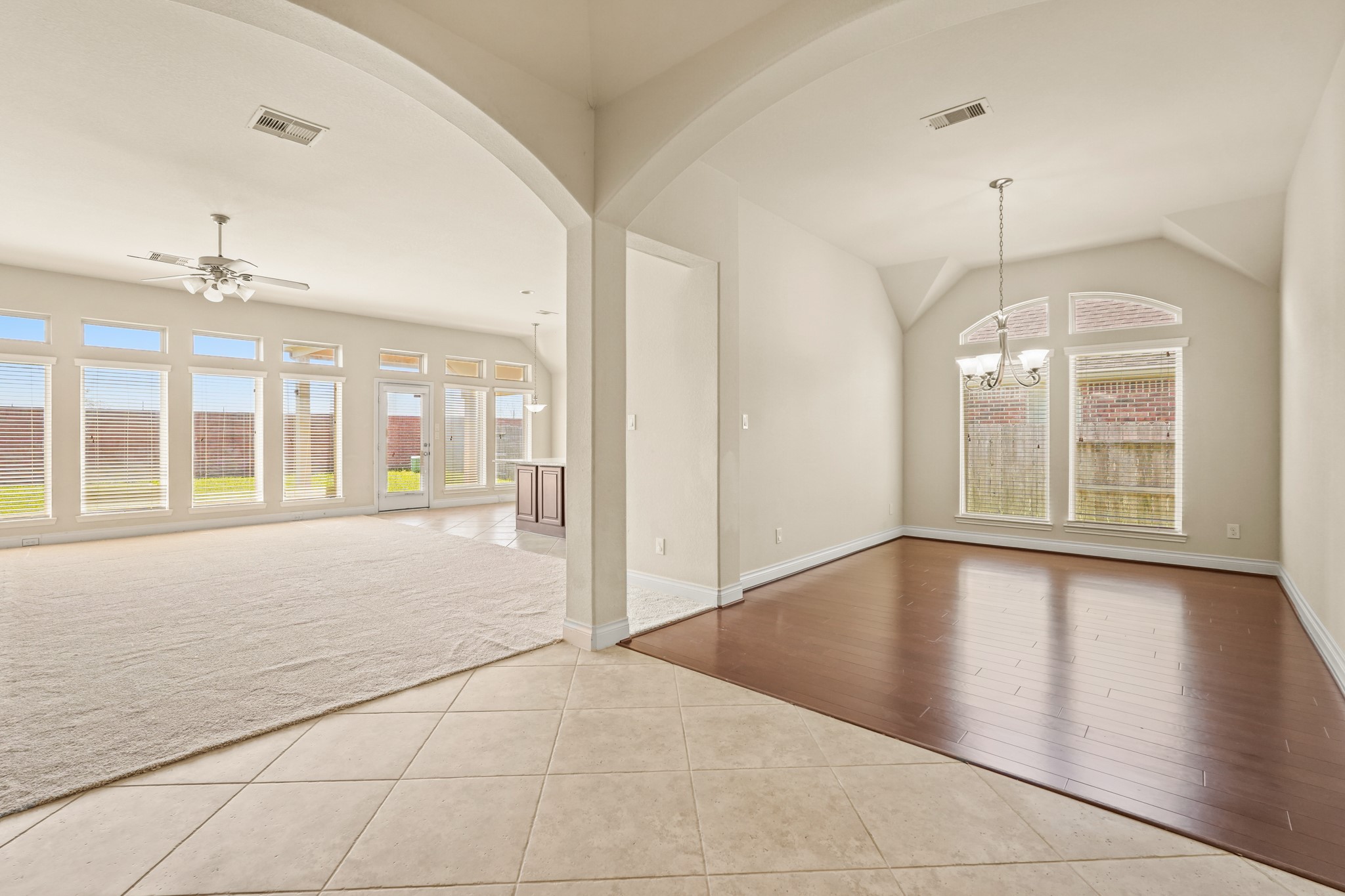 14110 Timber Ridge Drive Pearland, TX 77584 - Photo 8 of 26