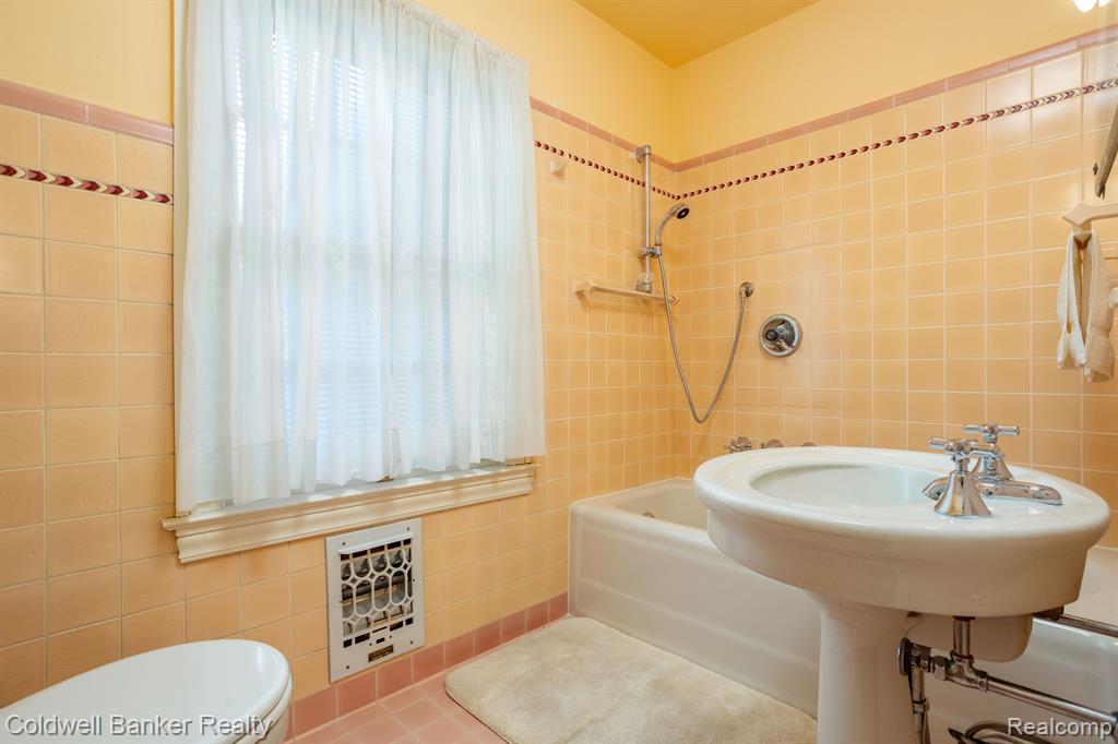 868 Whittier Road Grosse Pointe Park, MI 48230 - Photo 30 of 48