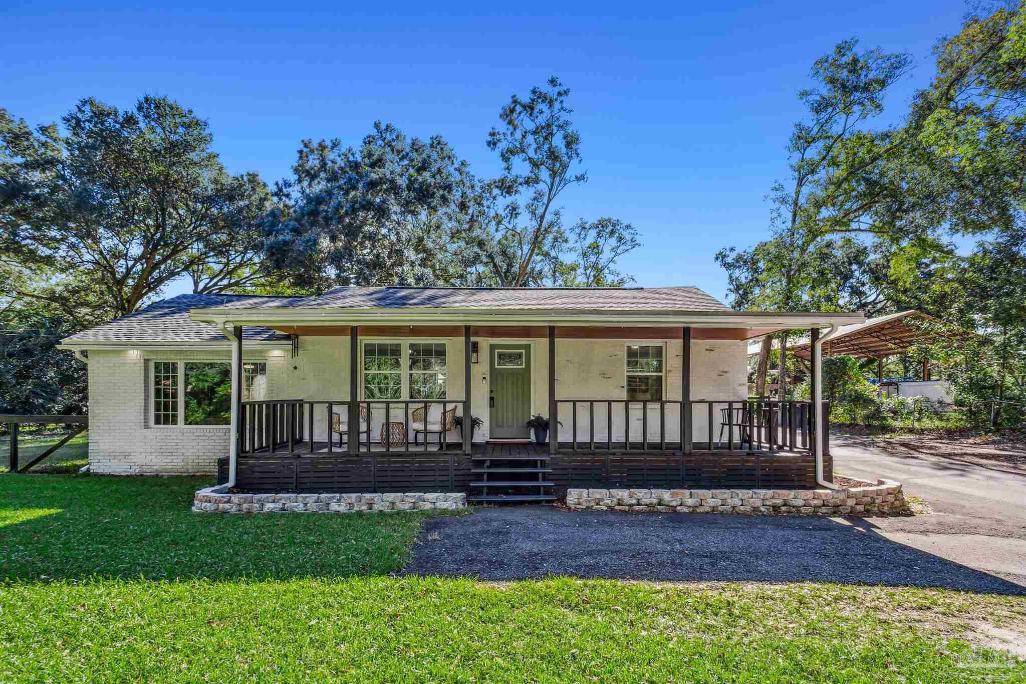 827 West Roberts Road Cantonment, FL 32533 - Photo 17 of 34 Gallery Image 17