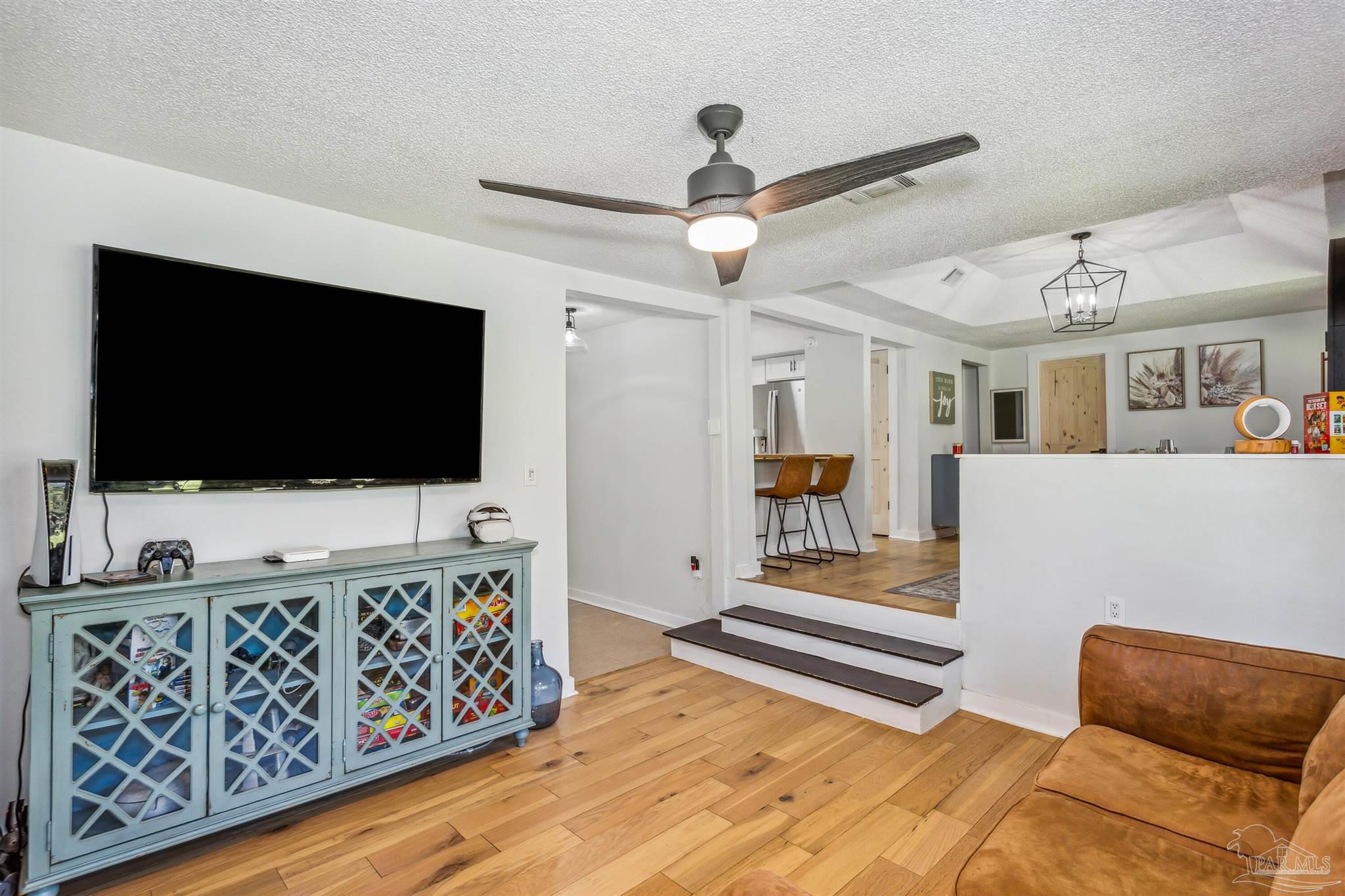 827 West Roberts Road Cantonment, FL 32533 - Photo 21 of 34 Gallery Image 21