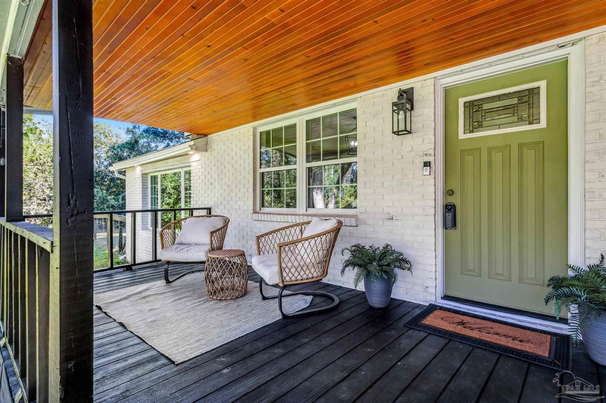 827 West Roberts Road Cantonment, FL 32533 - Photo 10 of 34 Gallery Image 10
