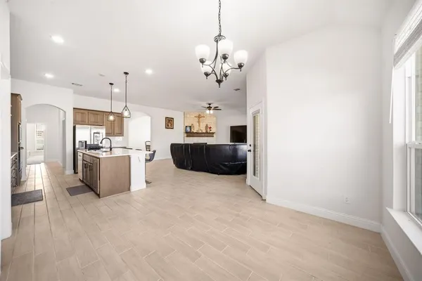 $3,500 | 3841 Eagles Bluff Road, Midlothian, TX 76065