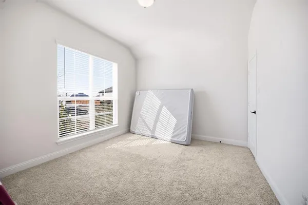 $3,500 | 3841 Eagles Bluff Road, Midlothian, TX 76065