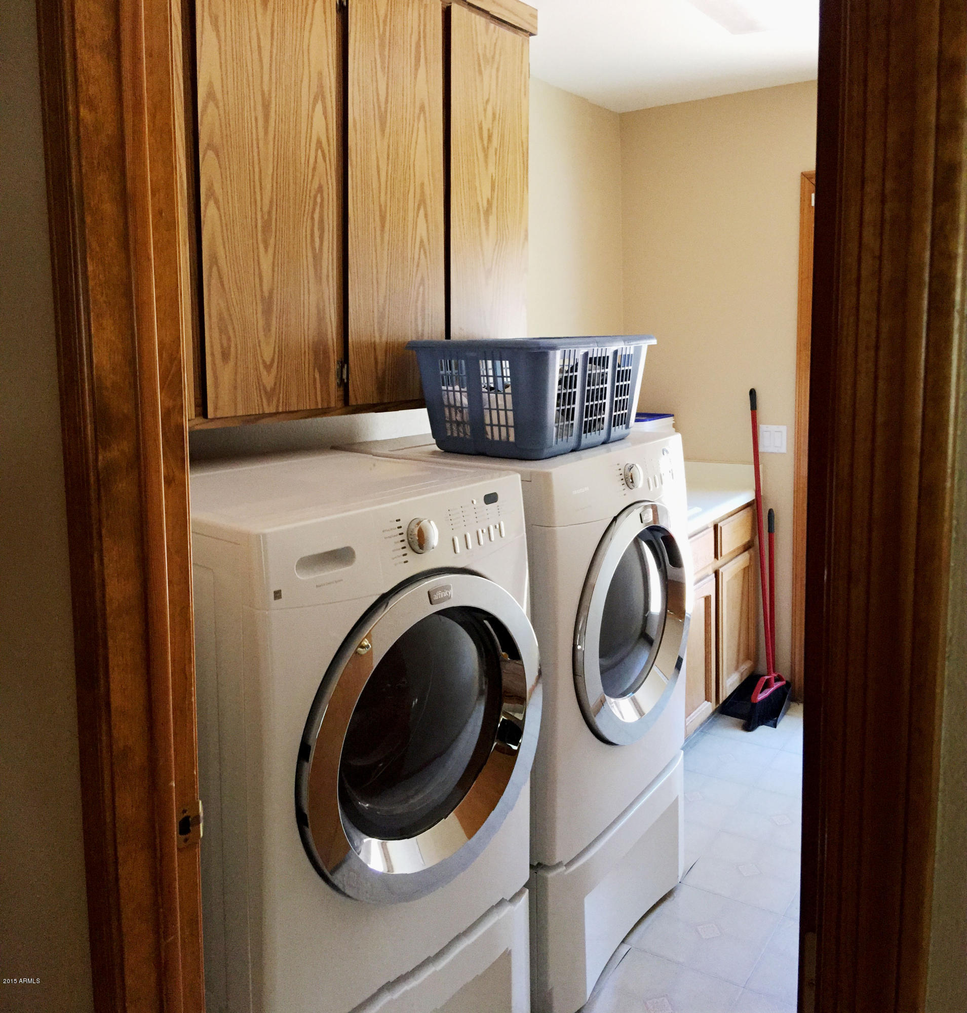 3449 East Clark Road Phoenix, AZ 85050 - Photo 54 of 82 Washer-Dryer