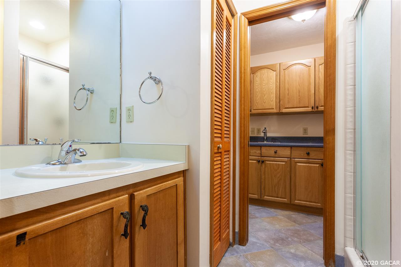 4 Southwest 99 Terrace Gainesville, FL 32607 - Photo 11 of 30 Gallery Image 11
