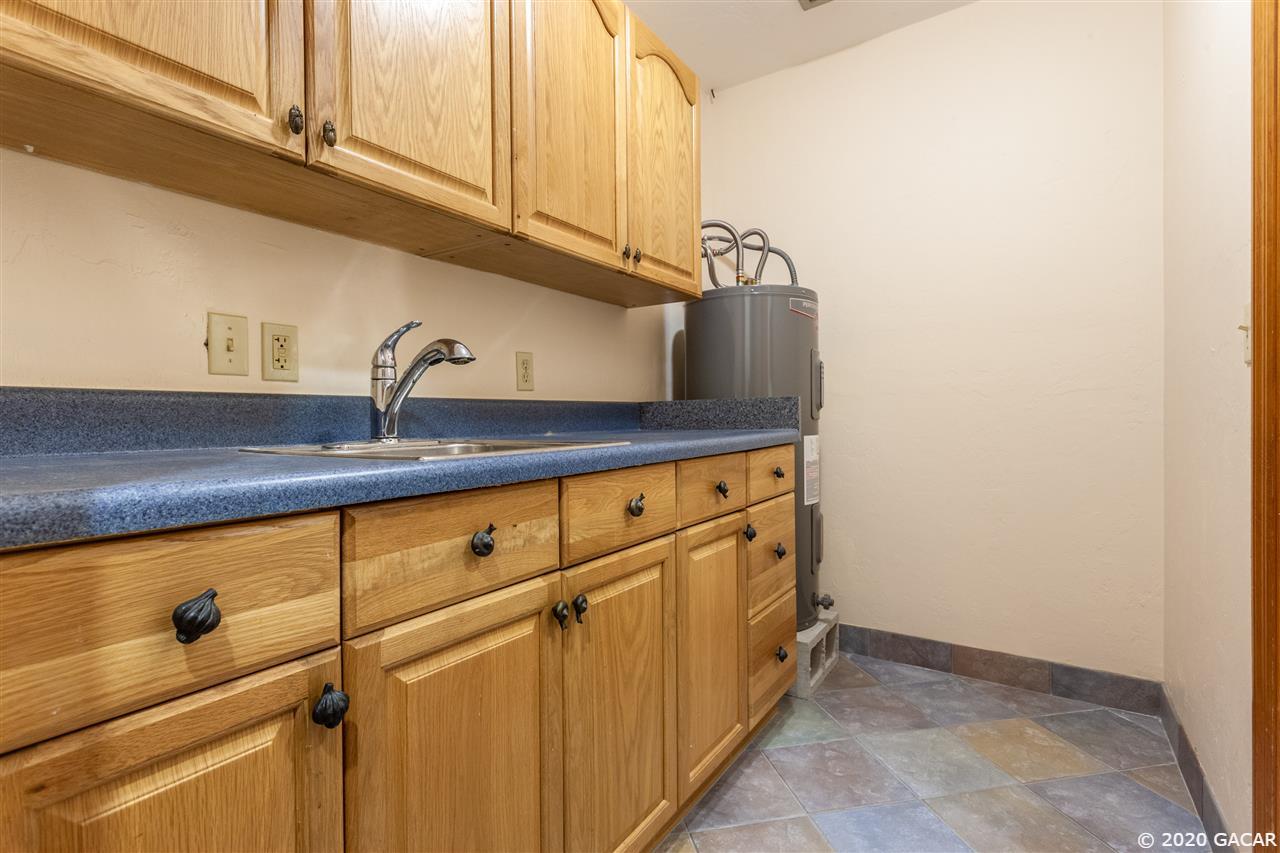 4 Southwest 99 Terrace Gainesville, FL 32607 - Photo 12 of 30 Gallery Image 12