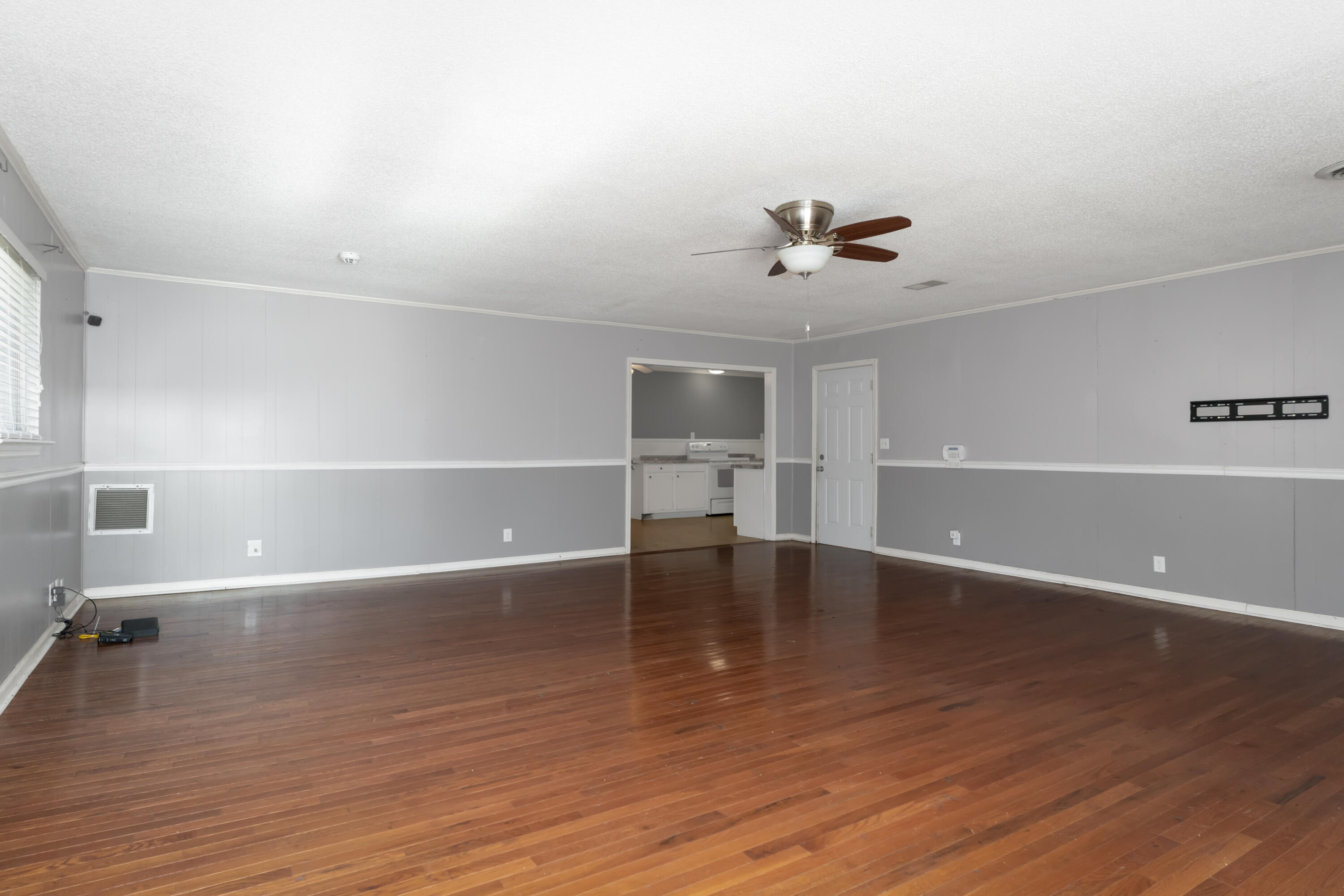 1312 Ridgefield Circle Chattanooga, TN 37412 - Photo 6 of 33 _DSC2147-Edit-Edit