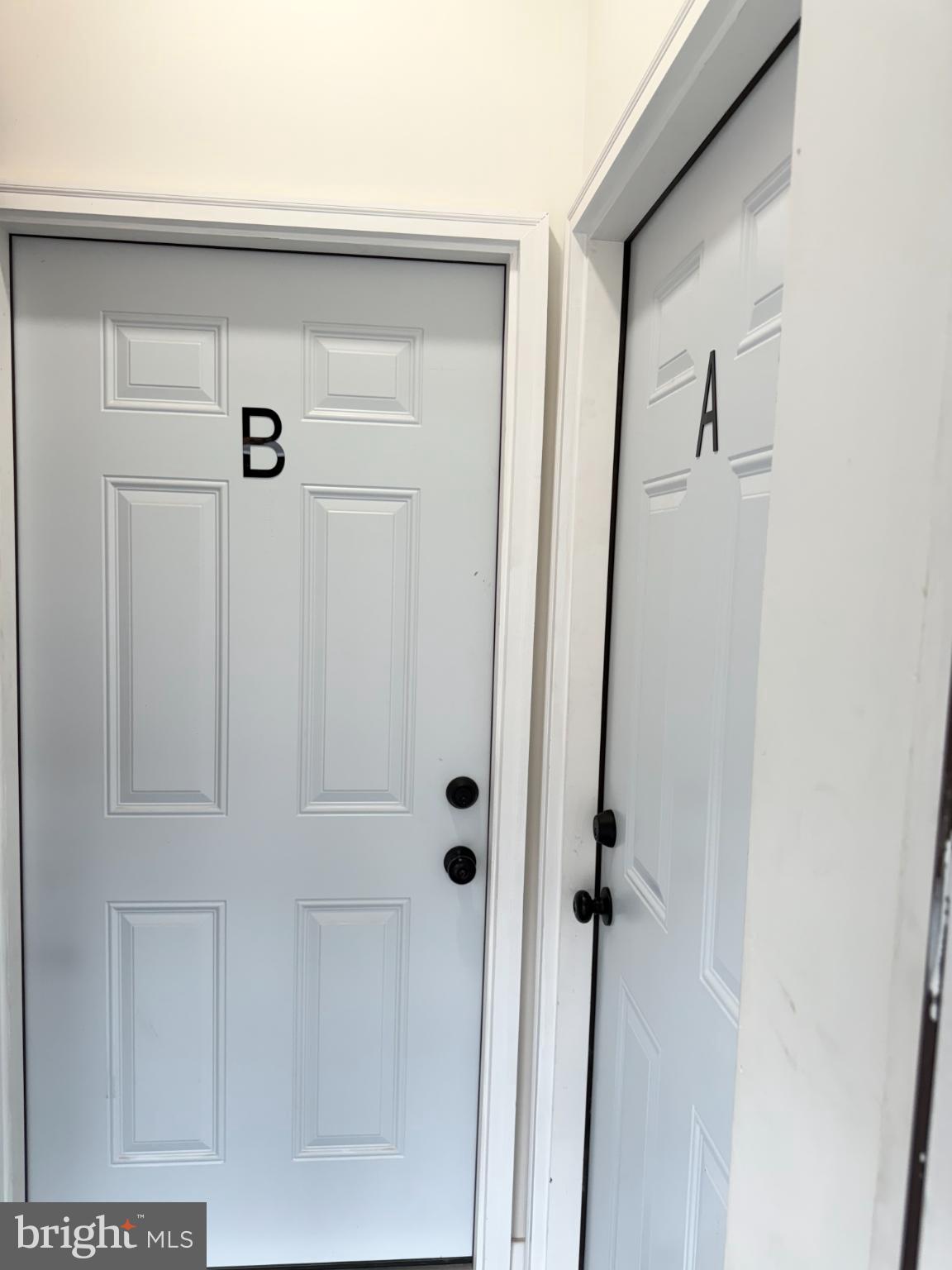 4539 North 18th Street Philadelphia, PA 19140 - Photo 4 of 25 a bathroom with a shower