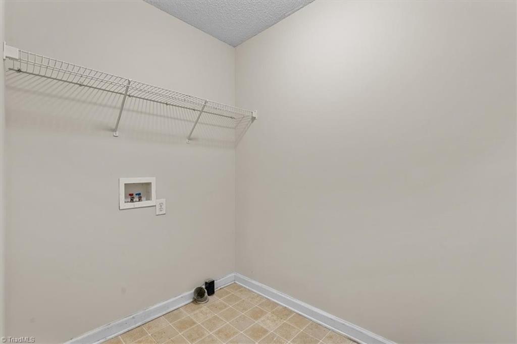 311 Ridgeland Drive High Point, NC 27262 - Photo 16 of 42 Laundry room
