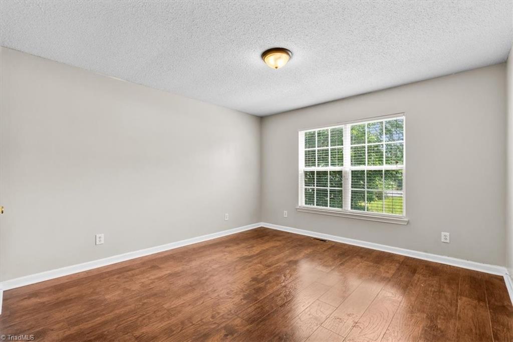 311 Ridgeland Drive High Point, NC 27262 - Photo 22 of 42 Bedroom #2