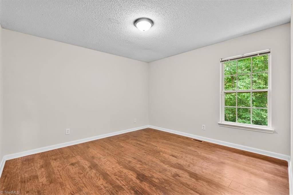 311 Ridgeland Drive High Point, NC 27262 - Photo 26 of 42 Bedroom #3