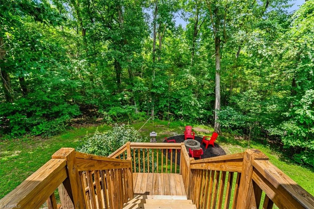 311 Ridgeland Drive High Point, NC 27262 - Photo 31 of 42 Backyard