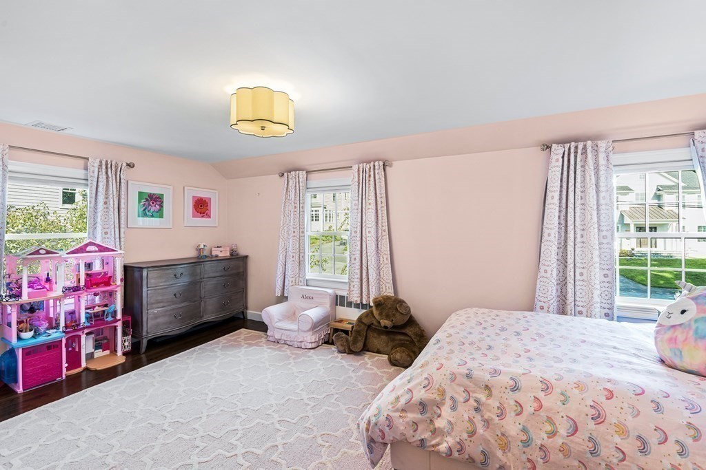 17 Putney Road Wellesley, MA 02481 - Photo 23 of 35