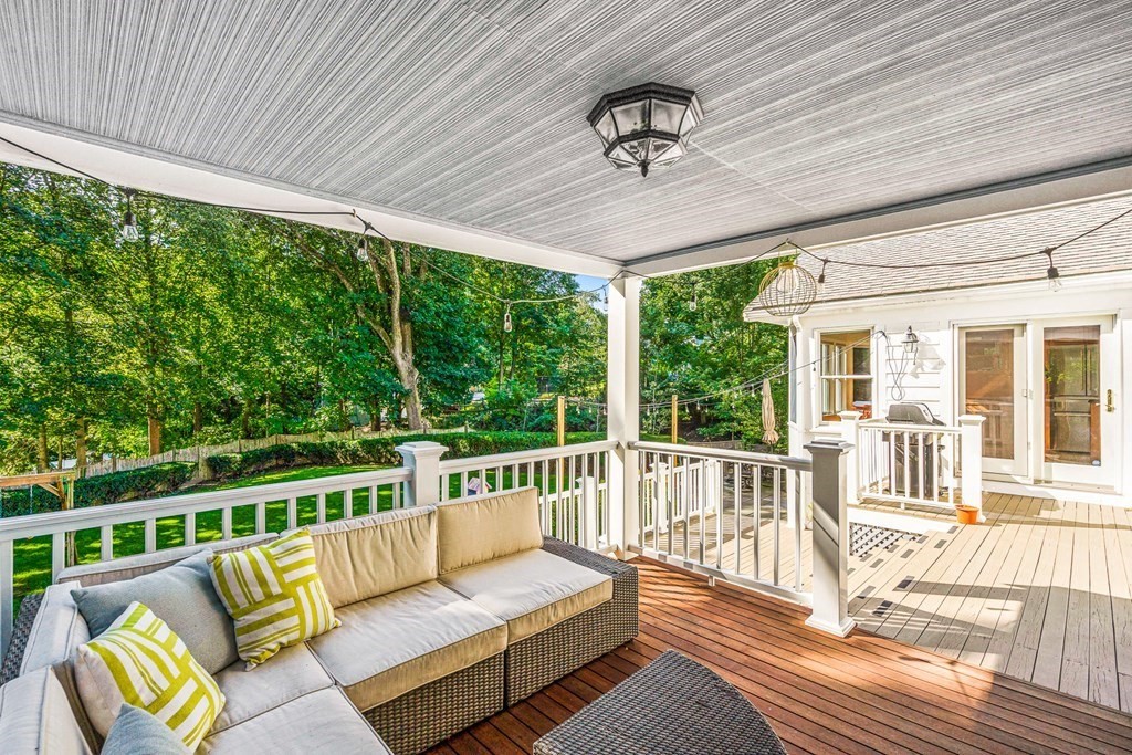 17 Putney Road Wellesley, MA 02481 - Photo 27 of 35
