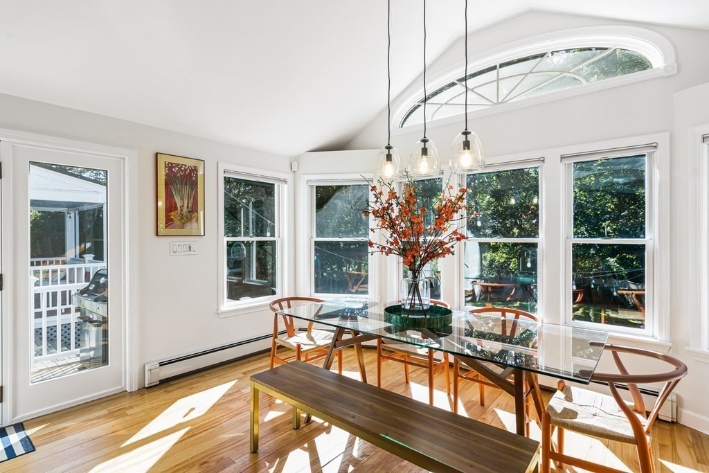17 Putney Road Wellesley, MA 02481 - Photo 10 of 35