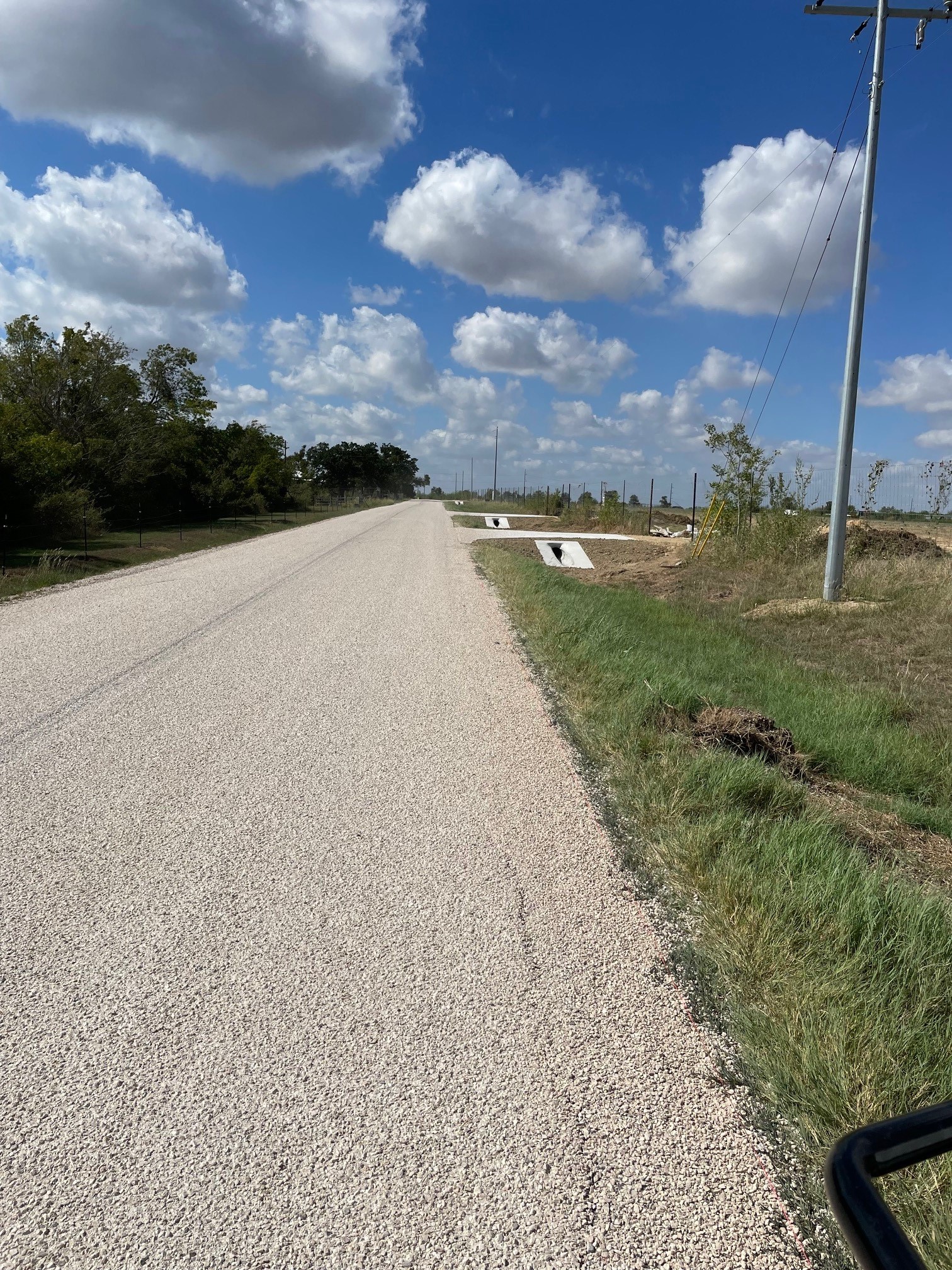 468 County Road 468 Elgin, TX 78621 - Photo 5 of 7 County road in front of lots