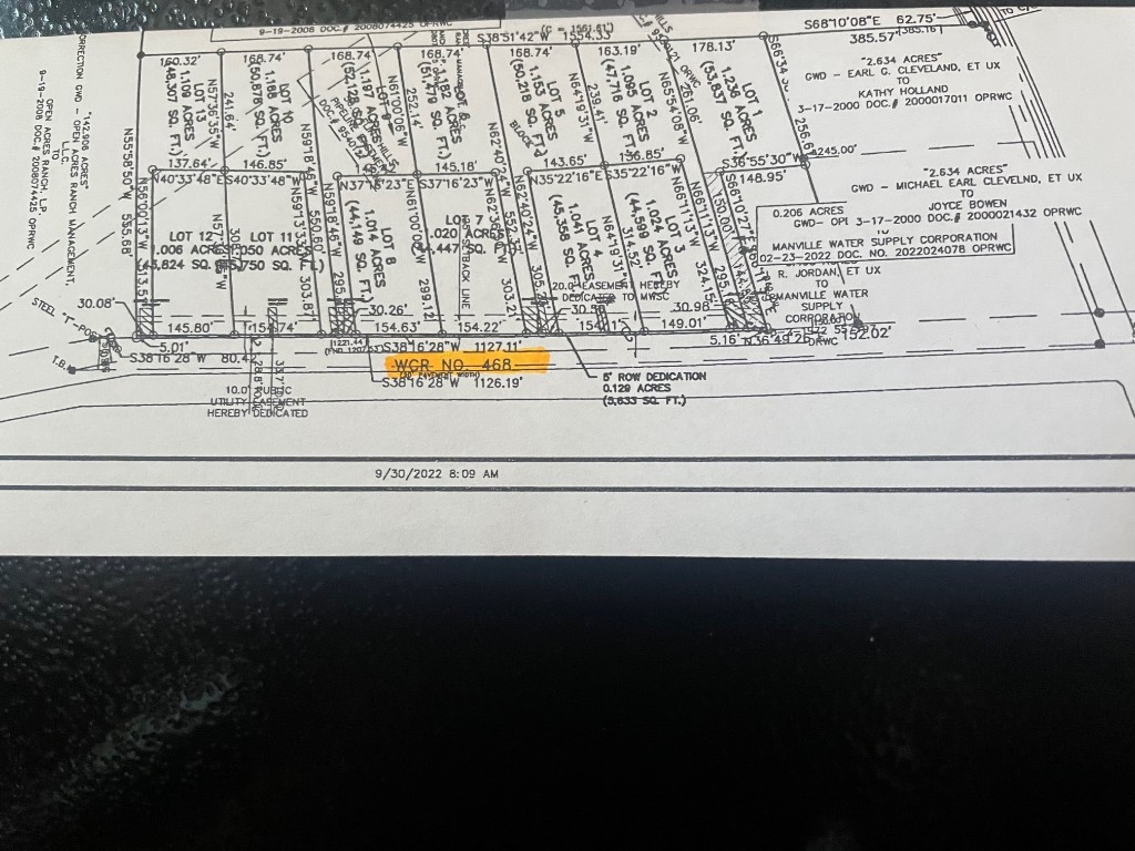 468 County Road 468 Elgin, TX 78621 - Photo 7 of 7 a view of wooden floor