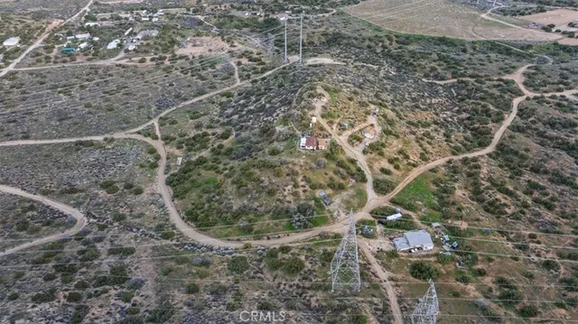 $275,000 | 32301 Angeles Forest Highway, Palmdale, CA 93550