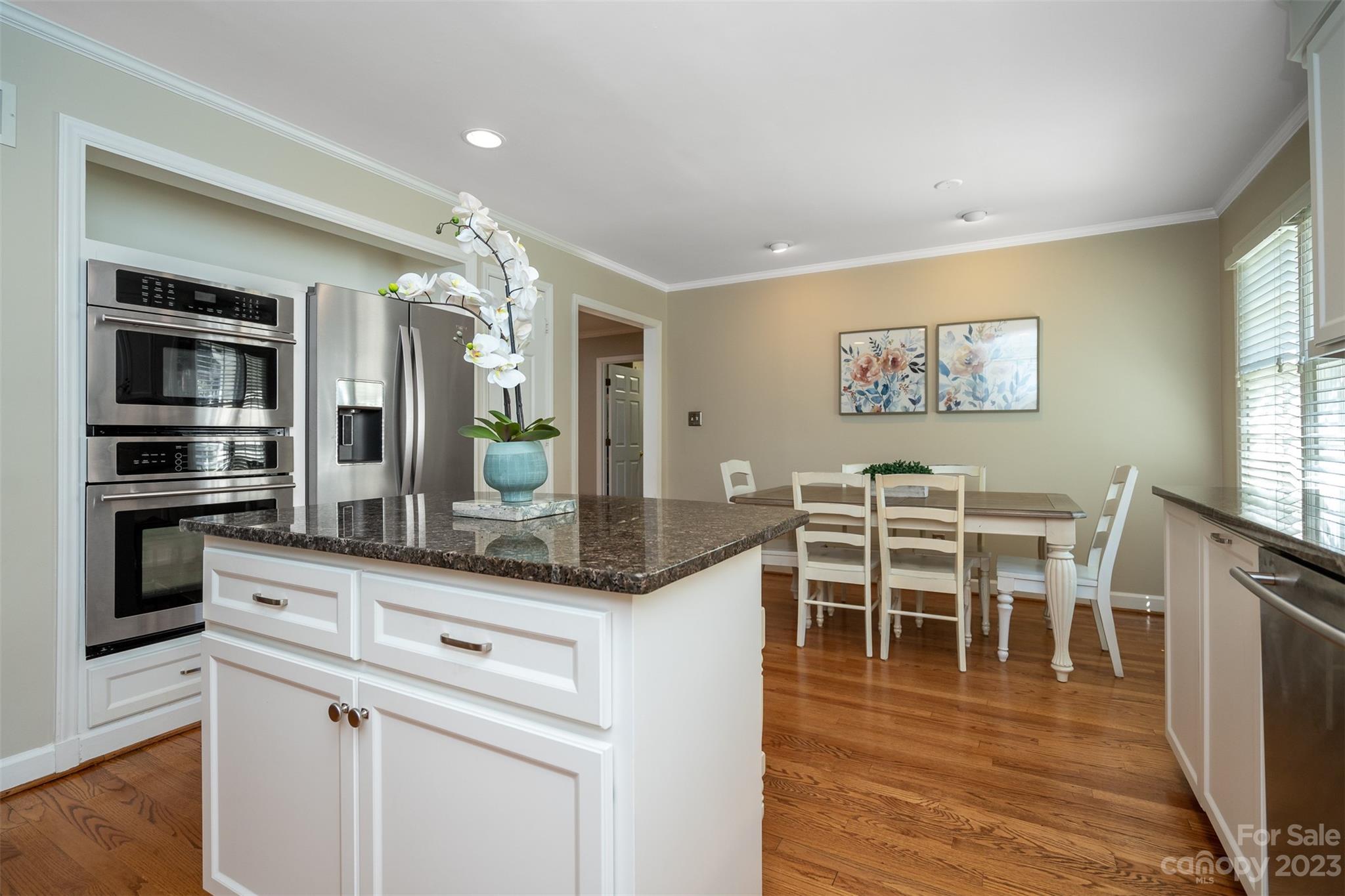 4525 Mullens Ford Road Charlotte, NC 28226 - Photo 10 of 38