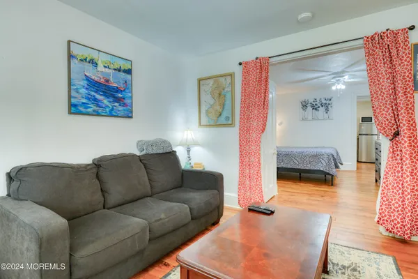 $1,750 | 19 Webb Avenue, Unit 1E, Ocean Grove, NJ 07756