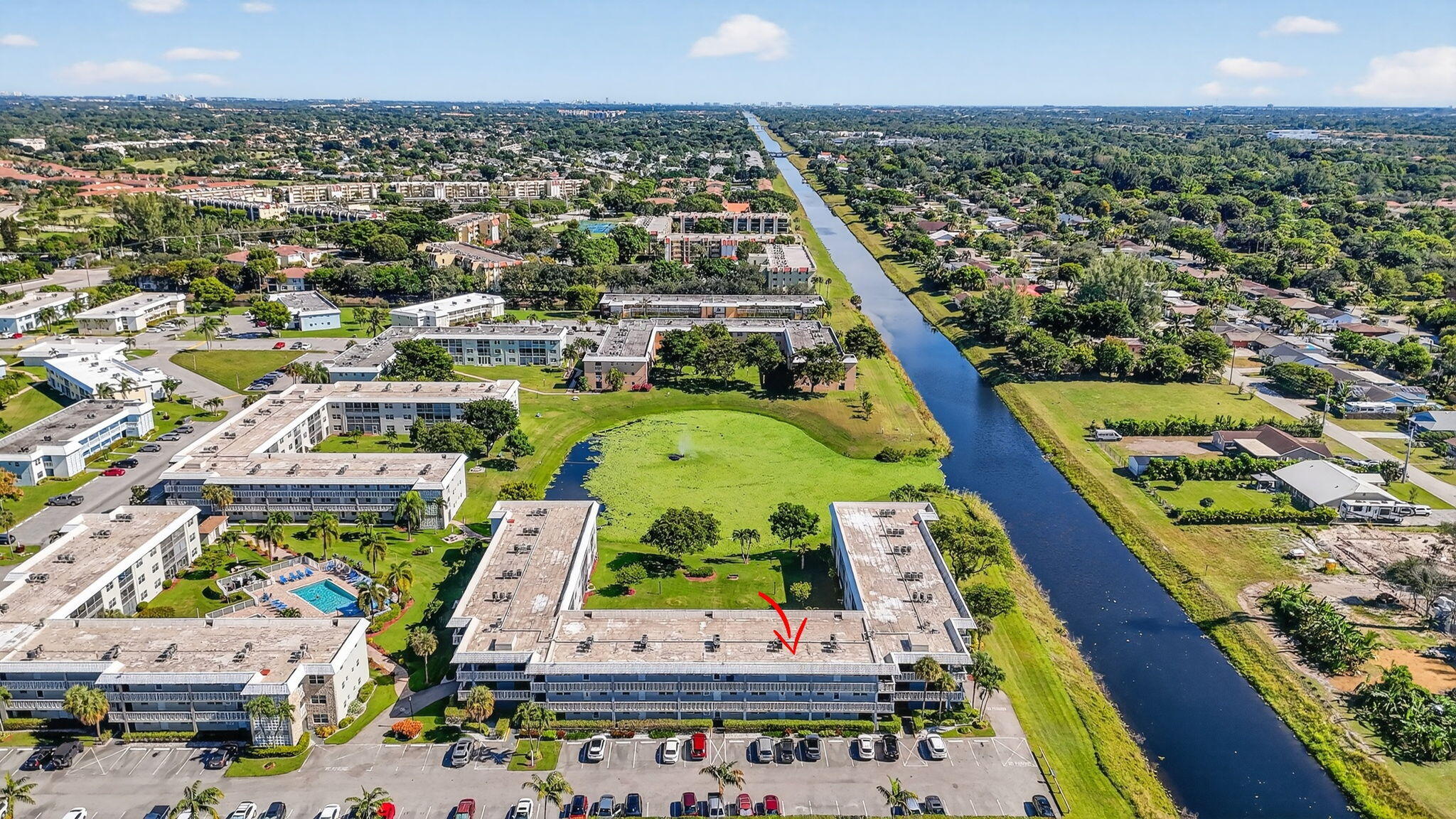 9880 Marina Boulevard, Unit 1522 Boca Raton, FL 33428 - Photo 35 of 52 an aerial view of residential houses with outdoor space
