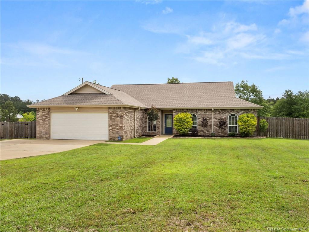 3674 East Hawthorne Road Leesville, LA 71446 - Photo 1 of 26